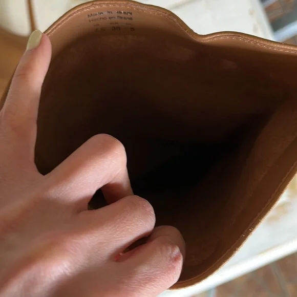 Aldo “Oluria” leather slouch boot in size 7.5. Cognac color. - Picture 7 of 7